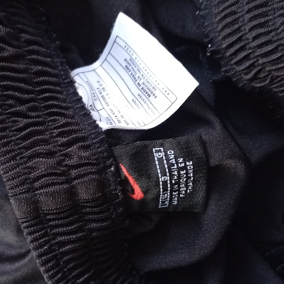 Vintage Nike Essential Tear Away Sweat Pants - Picture 6 of 6